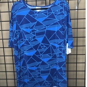 Brand New LuLaRoe Irma, bought it too big.